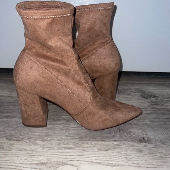 Steve Madden Shoes - Steve Madden Helix Booties in Camel